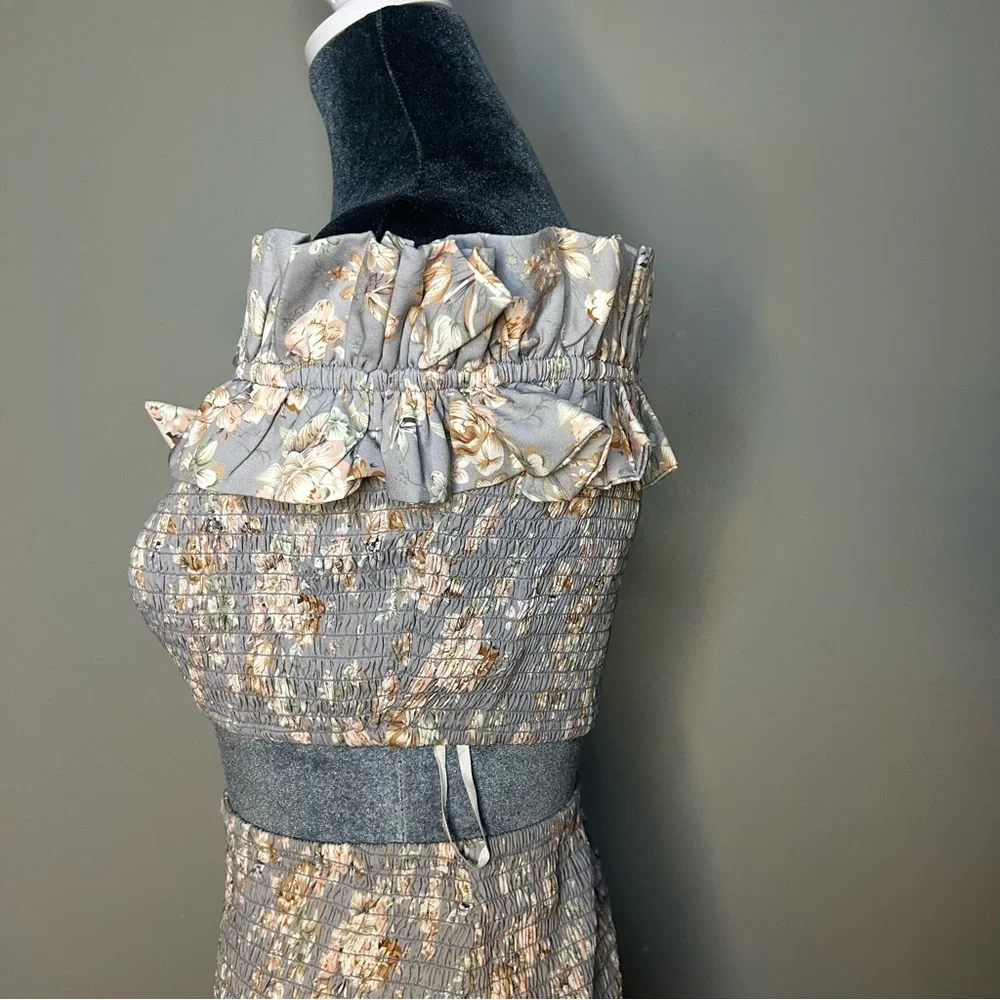 Floral Ruffle Off-Shoulder Dress - Picture 3 of 7